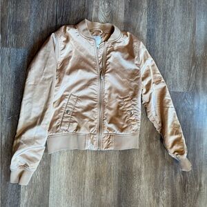 H & M peach satin‎ bomber jacket sz 0